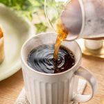 ホットコーヒーとマフィン